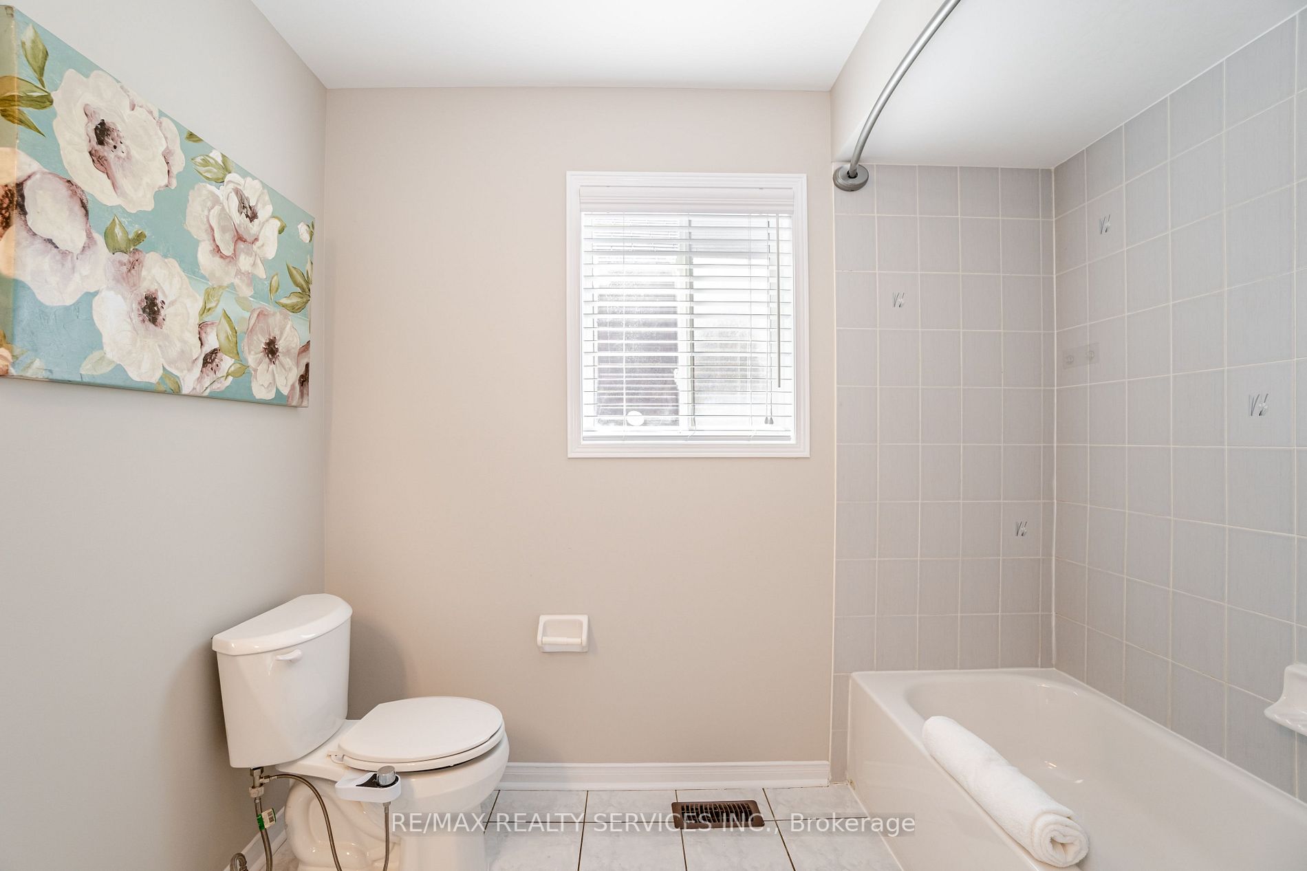 12 Owens Rd