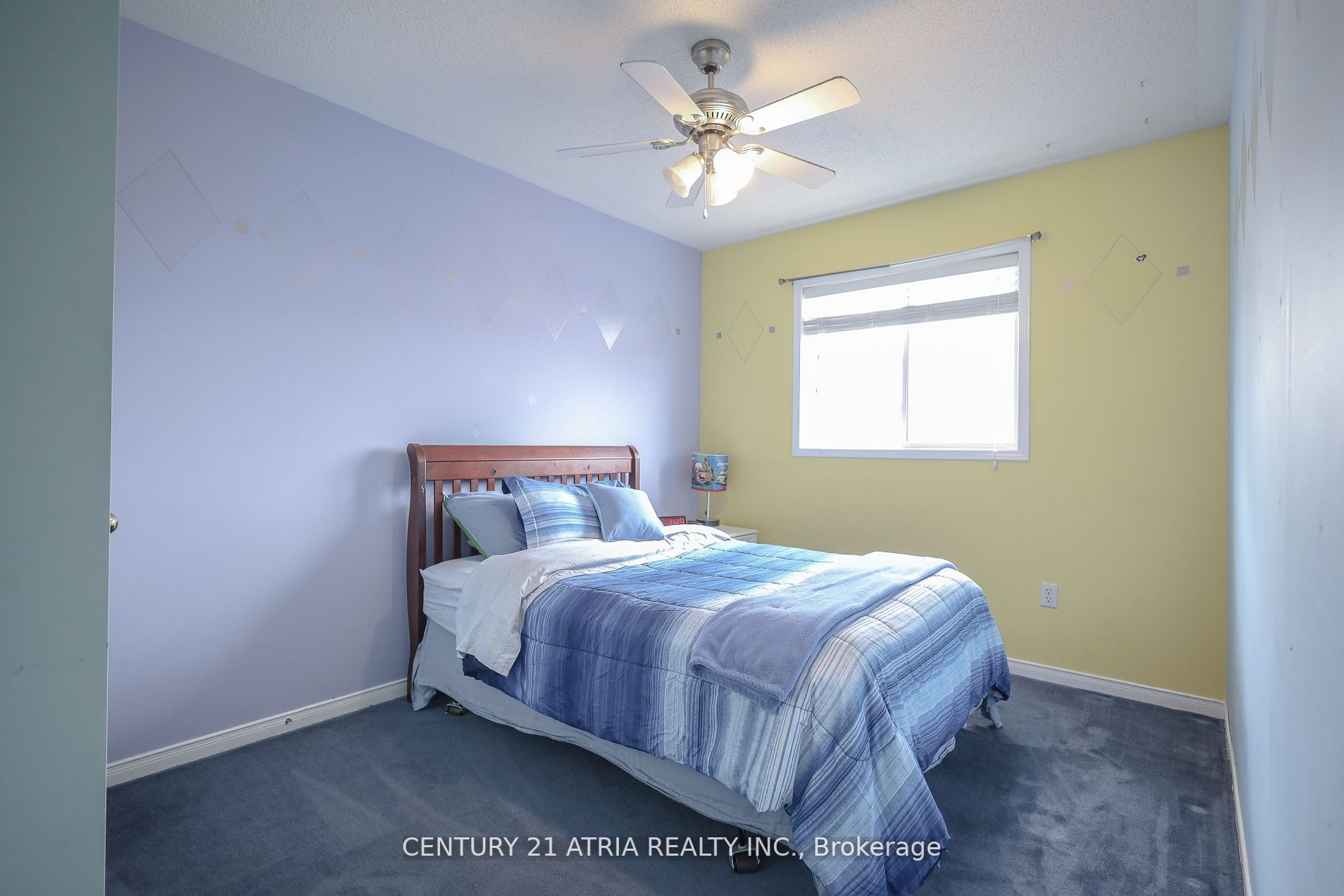 3 Poplar Plains Rd W