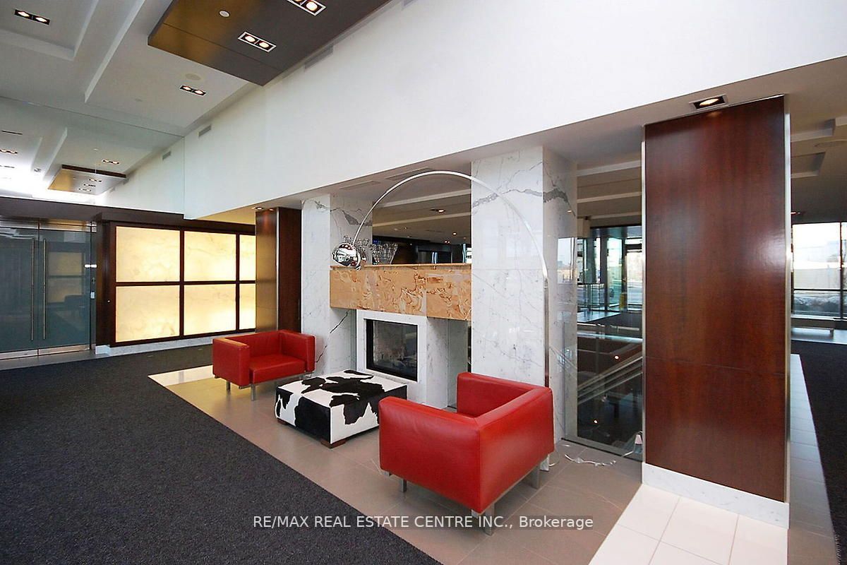 225 Sherway Gardens Road, #206