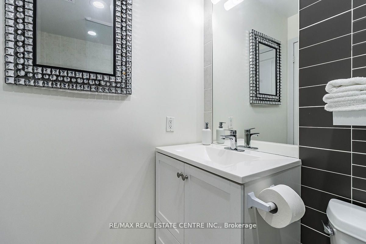 225 Sherway Gardens Road, #206