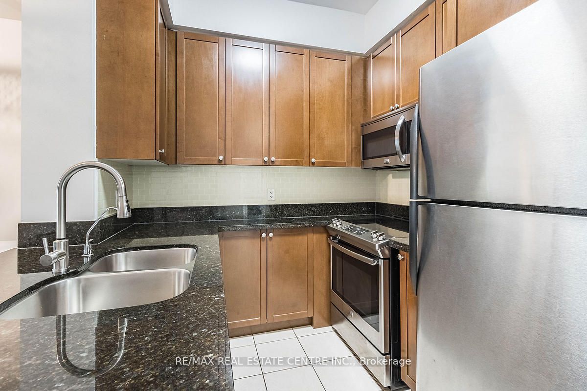 225 Sherway Gardens Road, #206