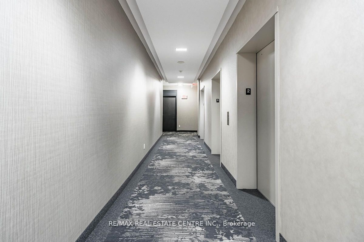 225 Sherway Gardens Road, #206