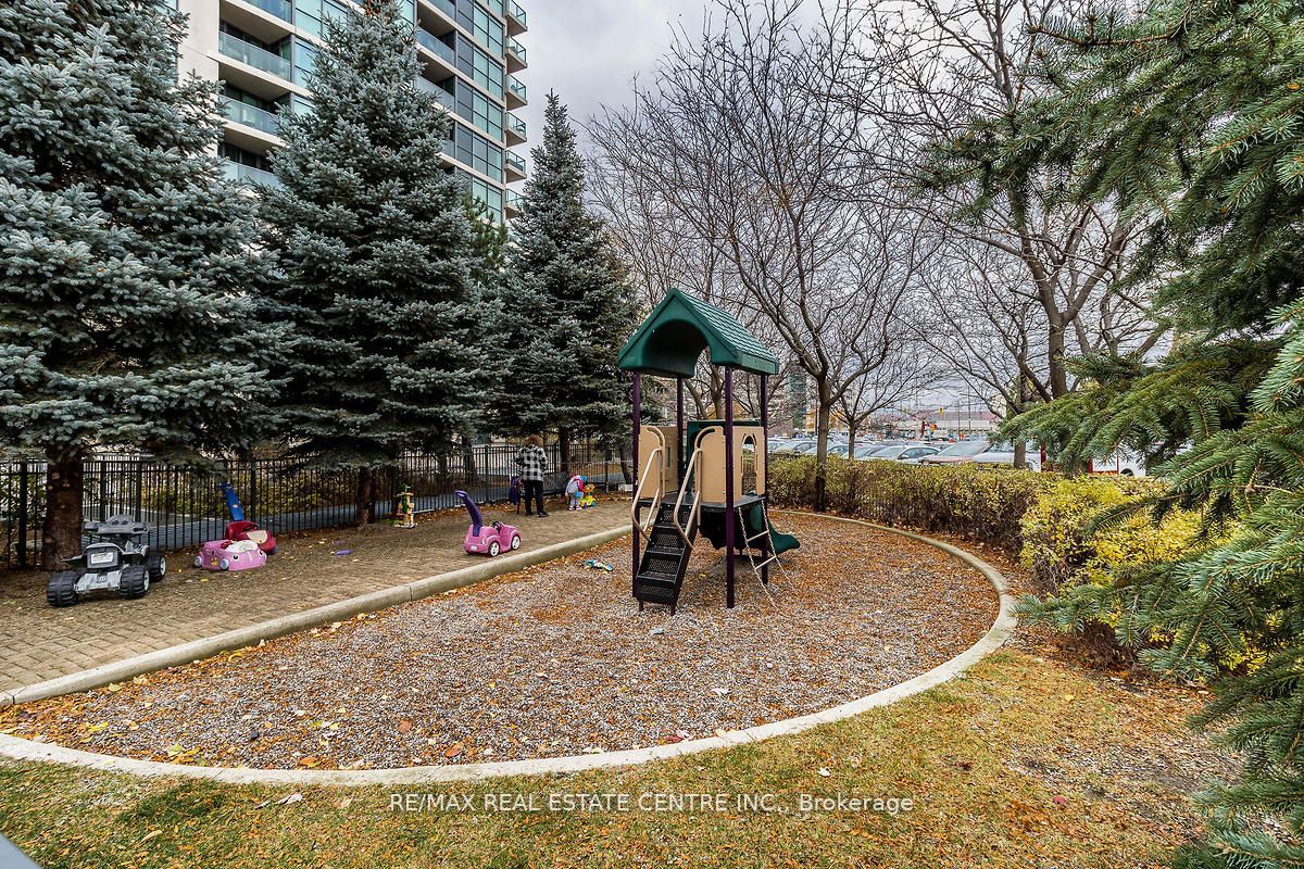 225 Sherway Gardens Road, #206