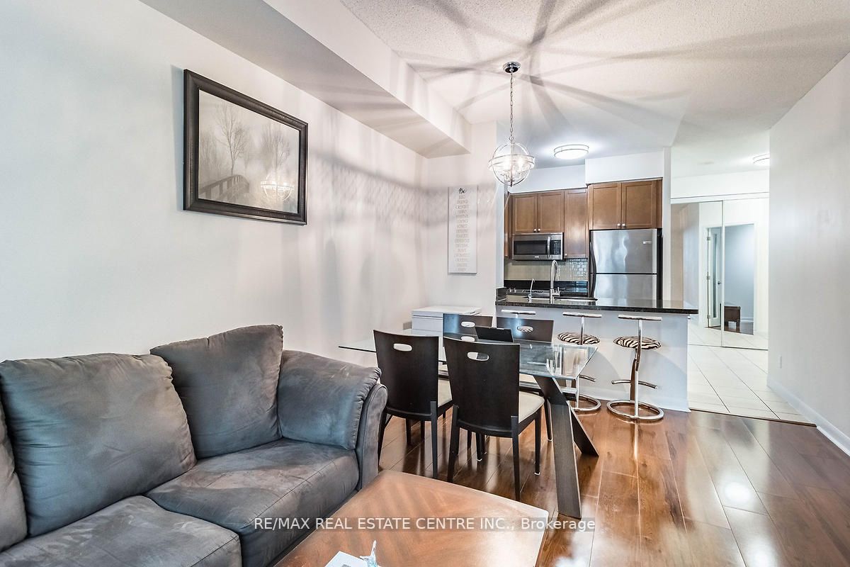 225 Sherway Gardens Road, #206