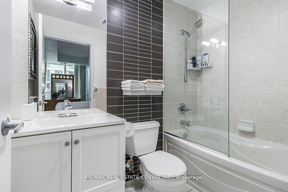 225 Sherway Gardens Road, #206