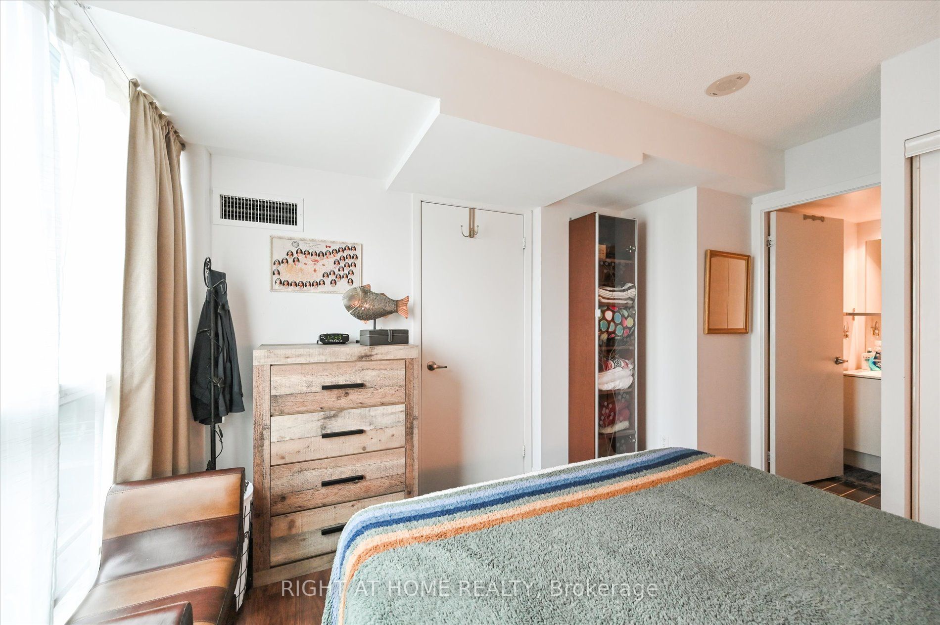 155 Legion Road N, #1313