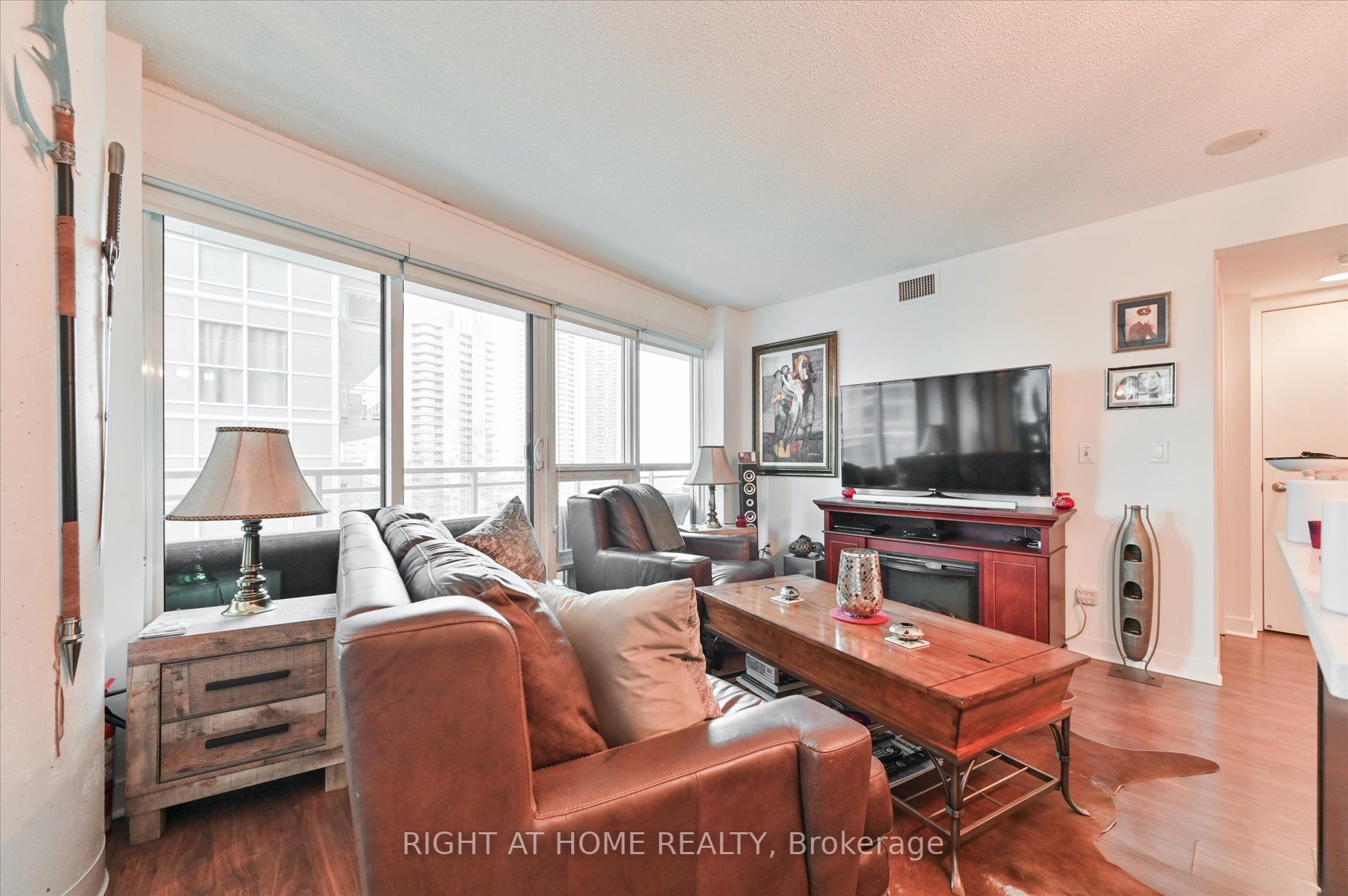 155 Legion Road N, #1313