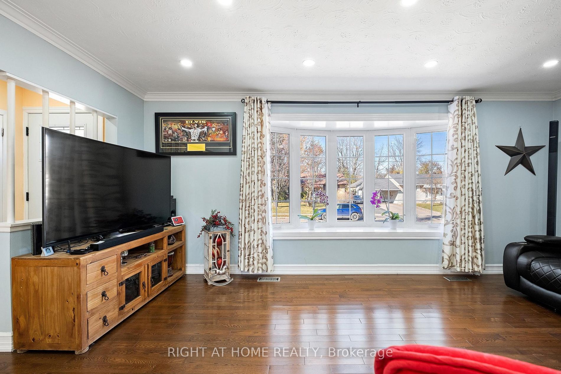 140 Meadowbrook Drive