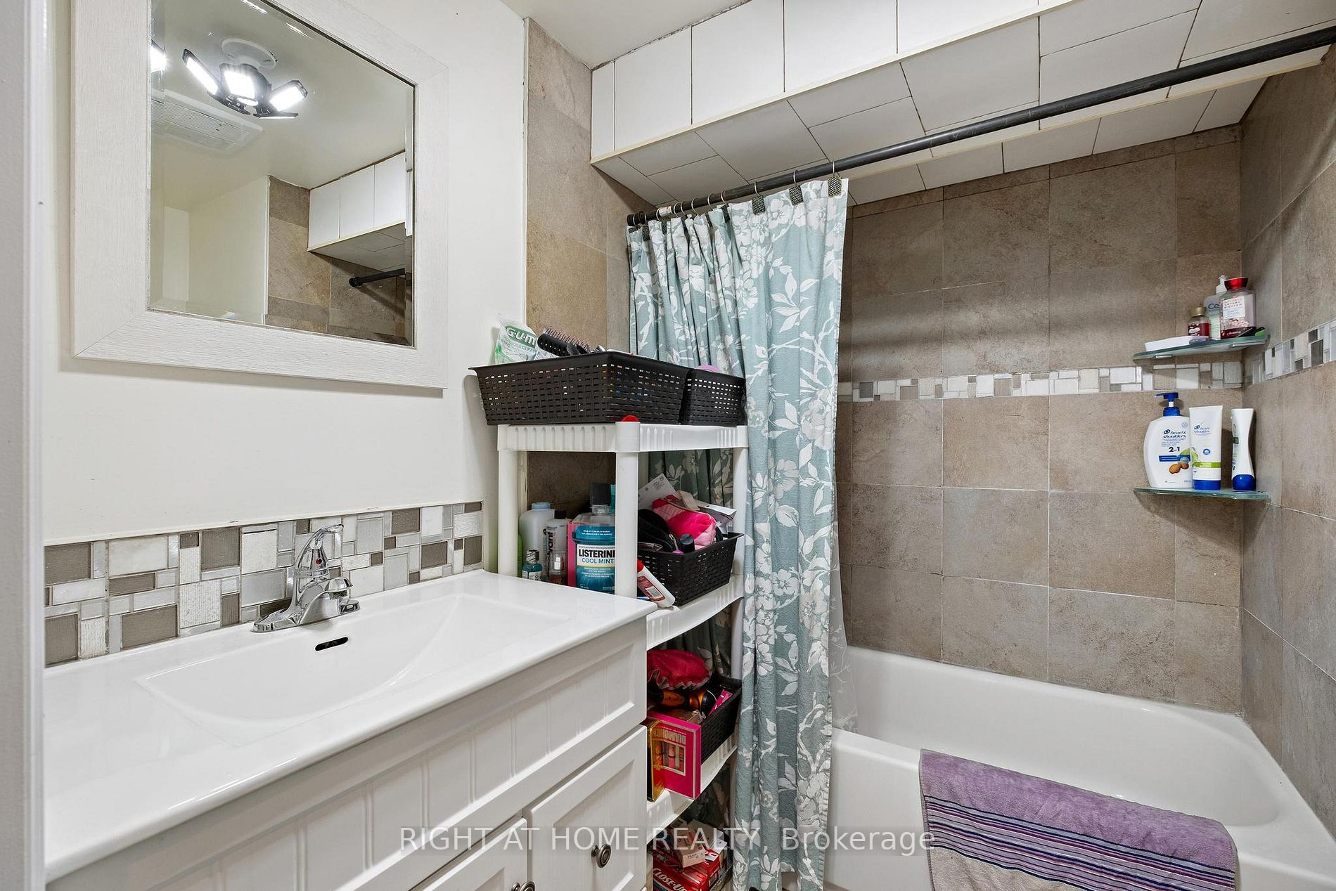 140 Meadowbrook Drive