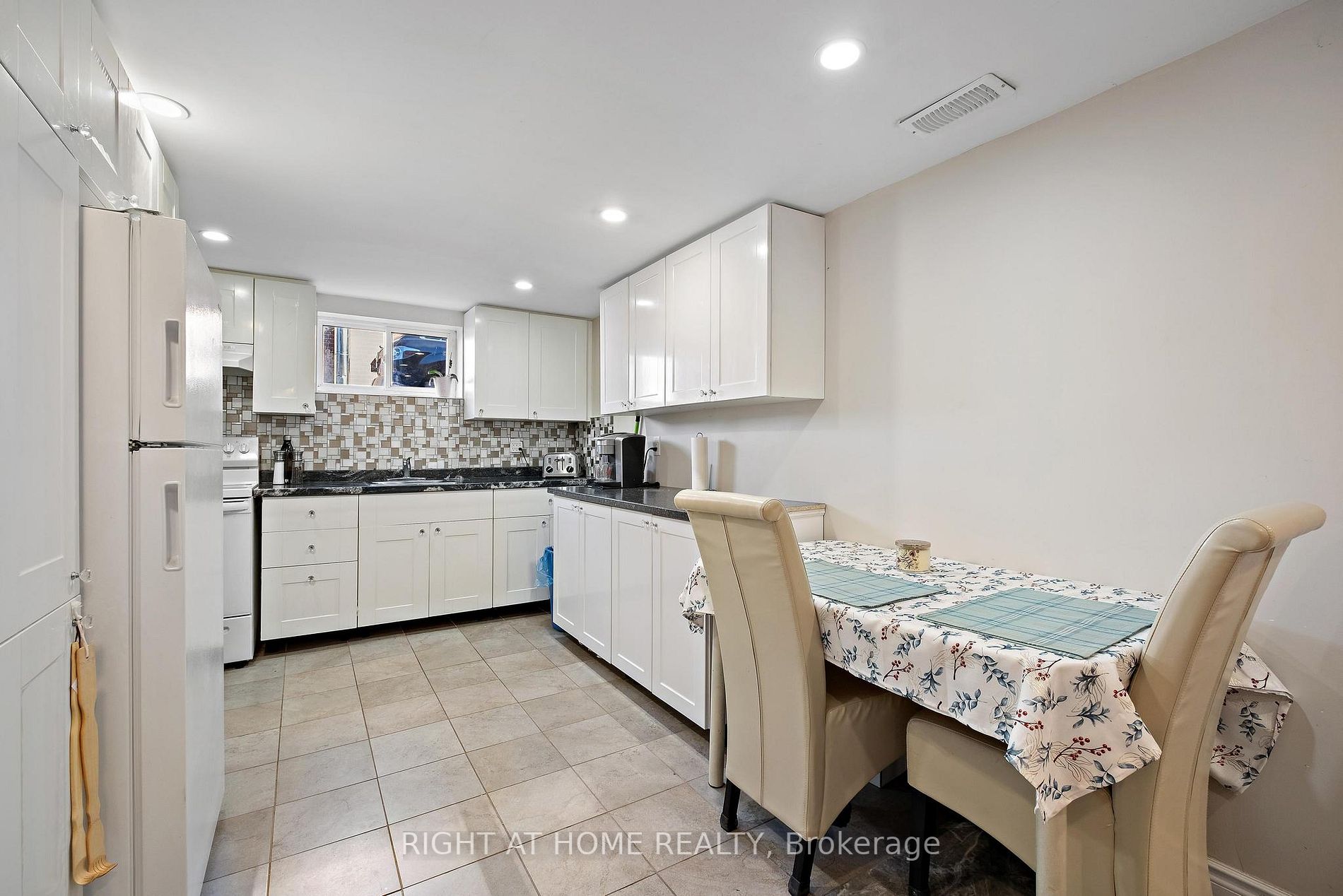 140 Meadowbrook Drive