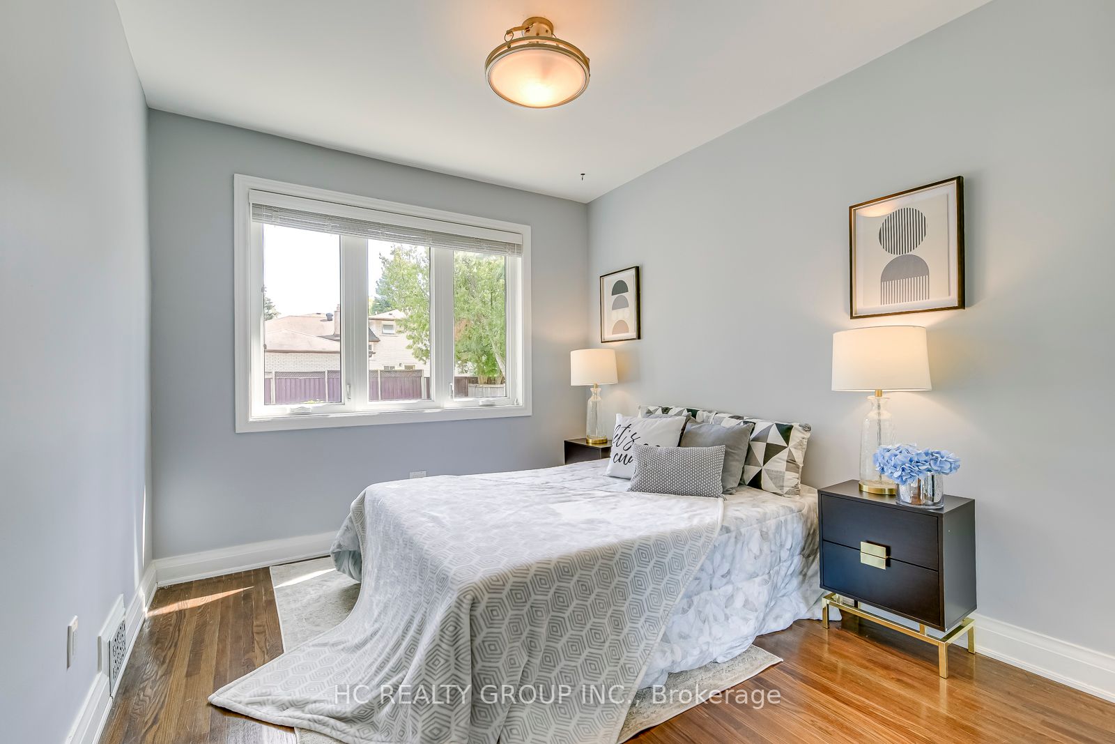 468 Lynd Ave