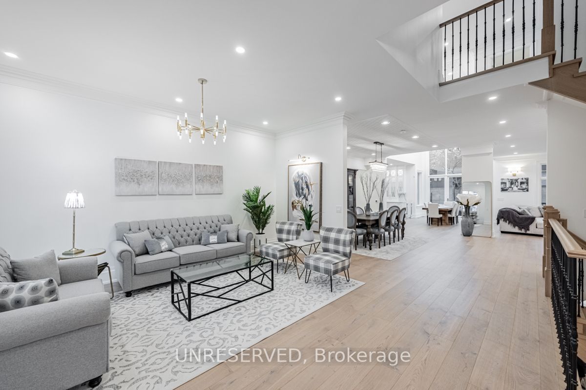 1257 Lakeshore Road W