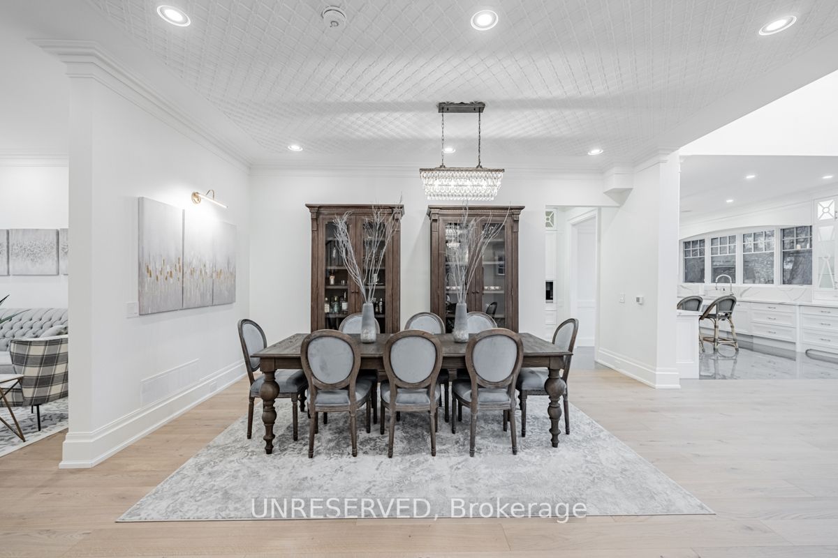 1257 Lakeshore Road W