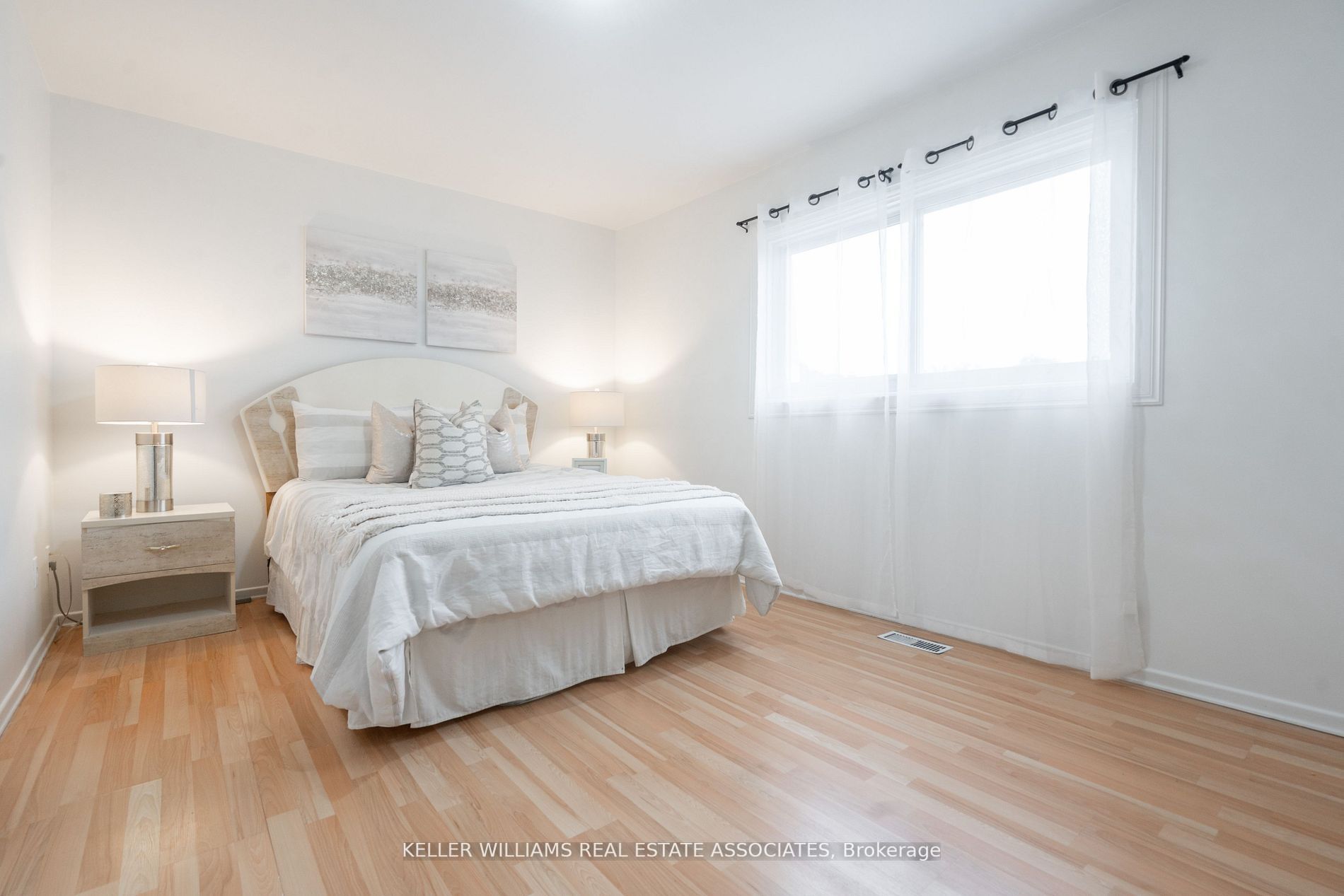 400 Mississauga Valley Blvd, #143