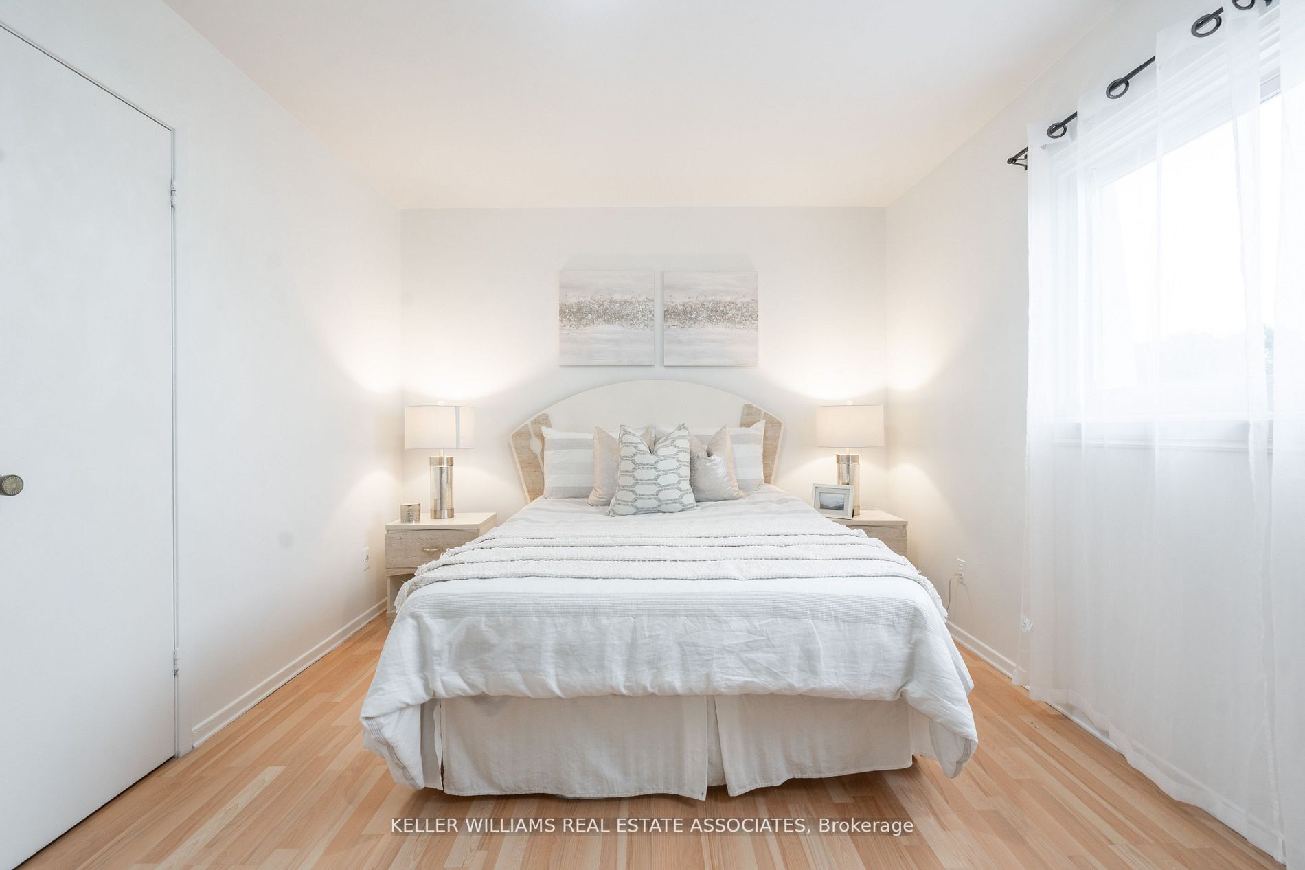 400 Mississauga Valley Blvd, #143