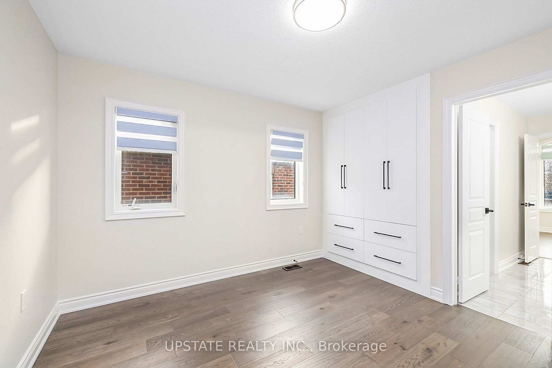 43 Dotchson Ave