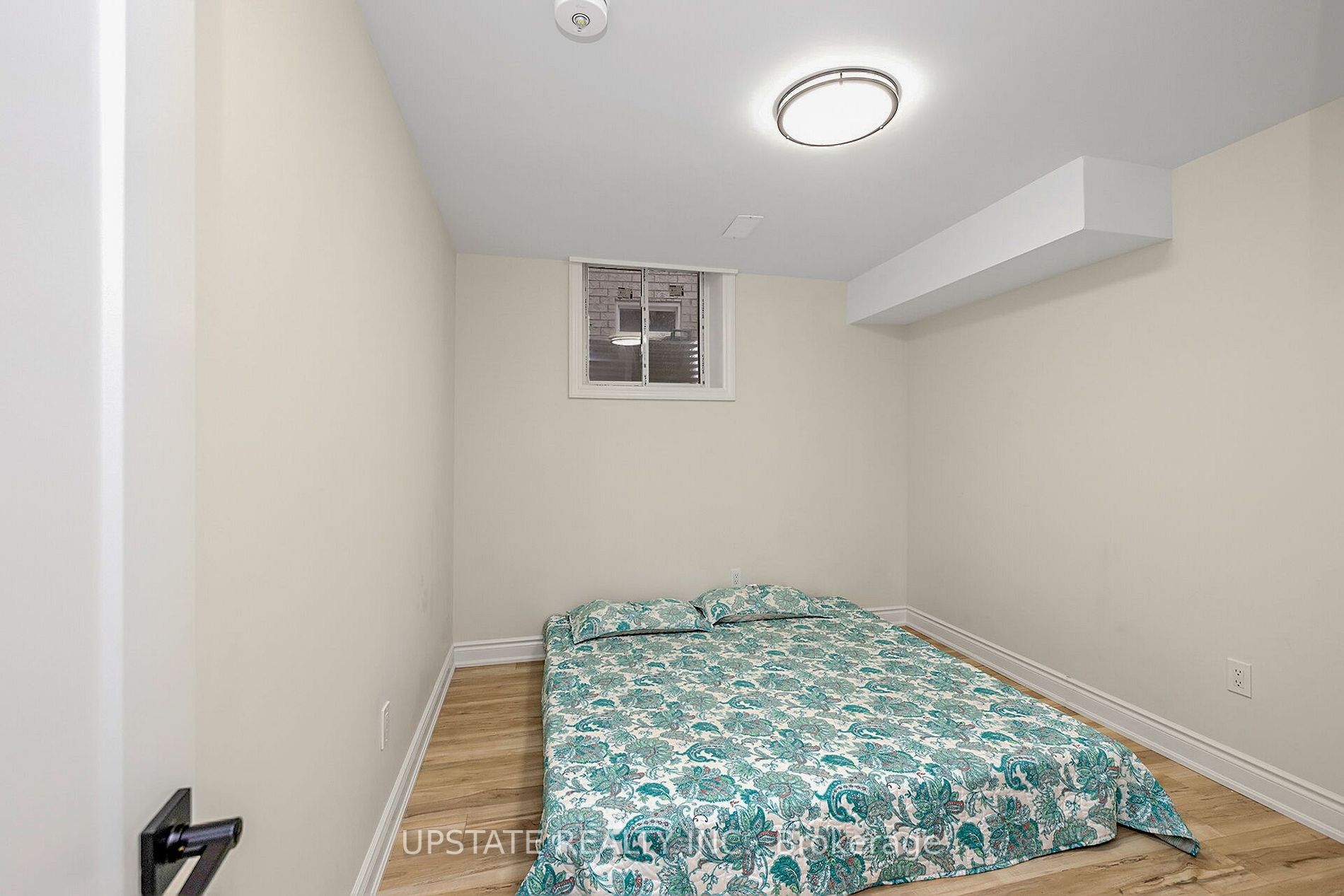 43 Dotchson Ave
