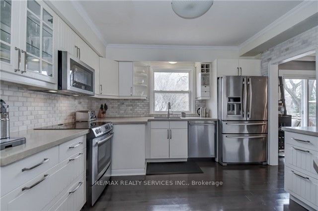 1259 Twin Oaks Dell Dr