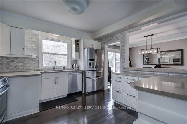 1259 Twin Oaks Dell Dr
