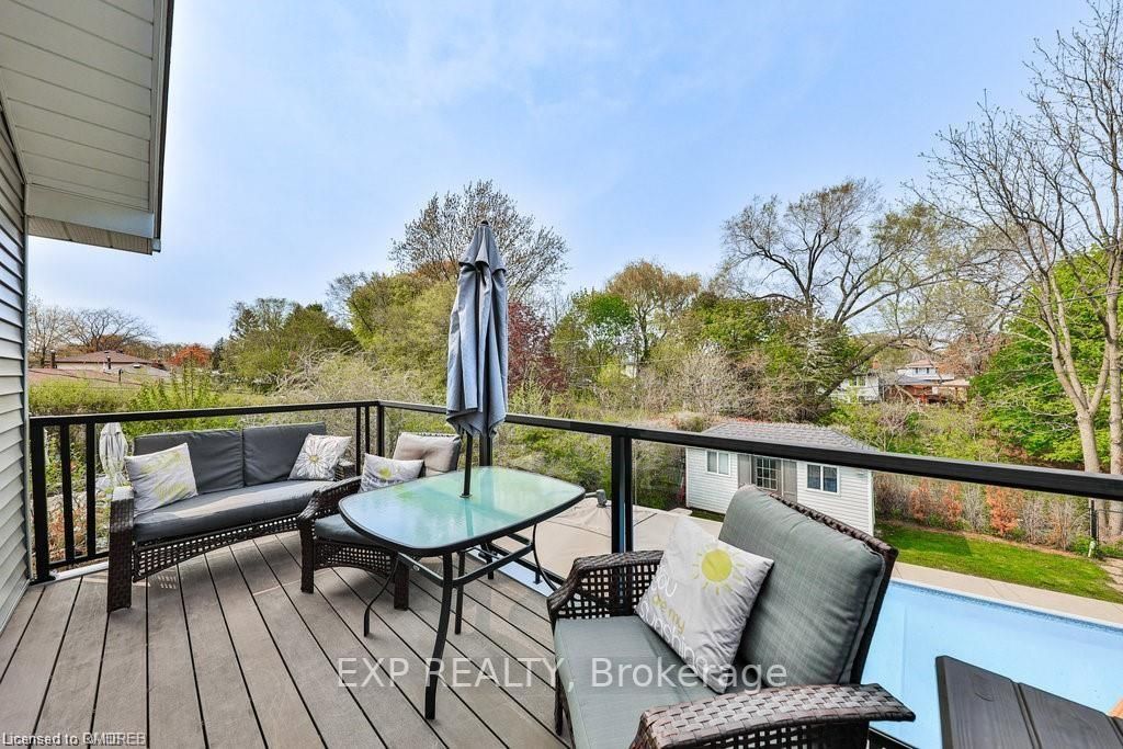 329 Erindale Dr