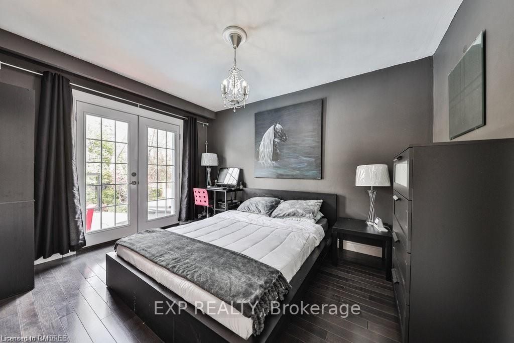 329 Erindale Dr