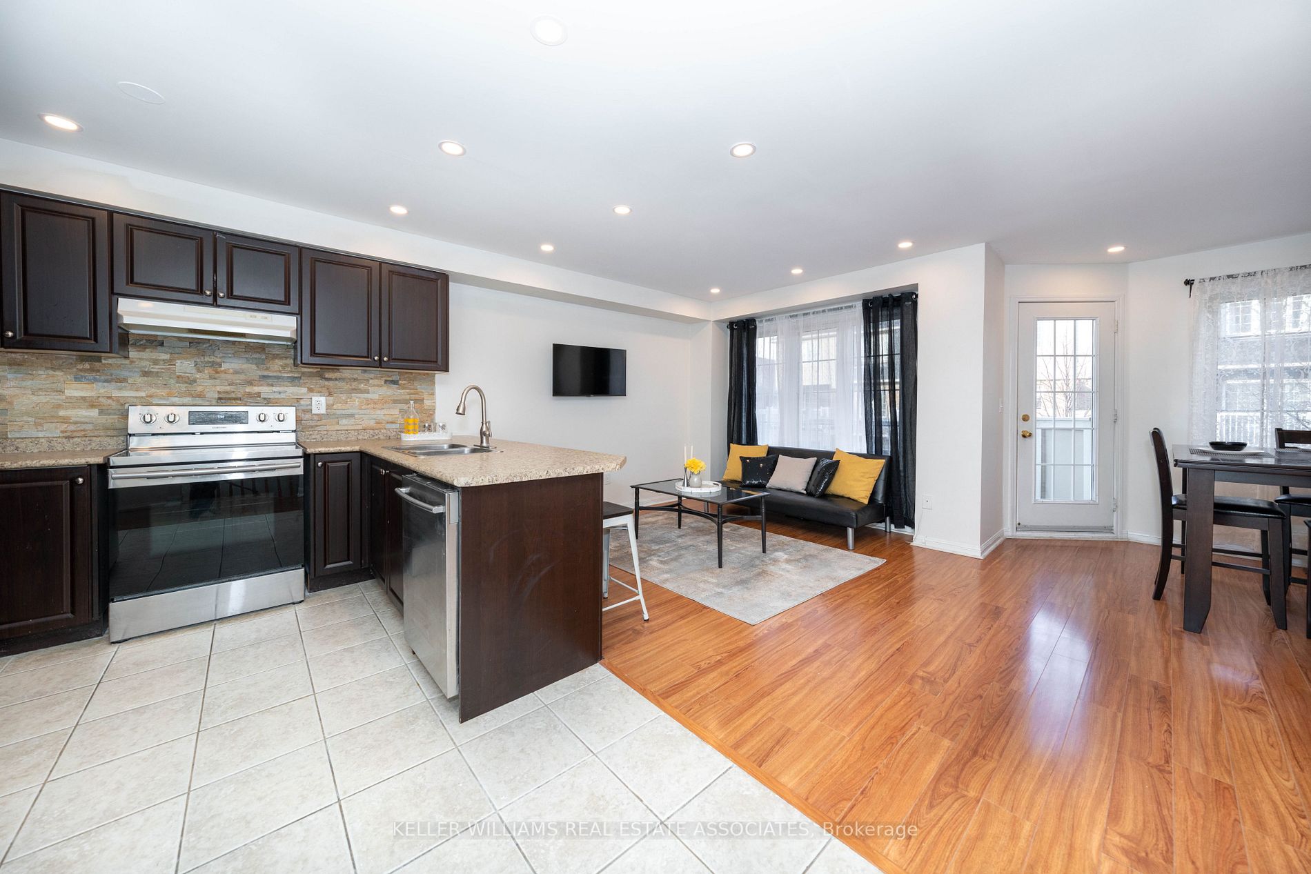 620 Ferguson Drive, #104
