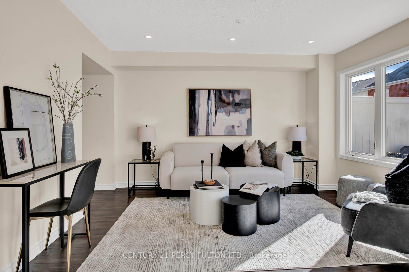 1572 Farmstead Drive