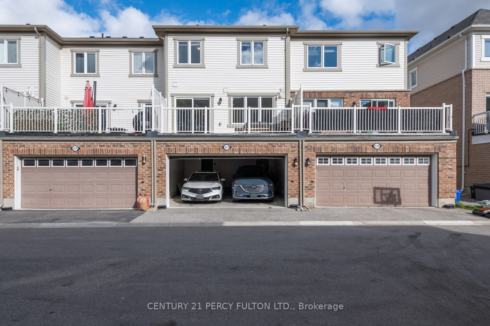 1572 Farmstead Drive