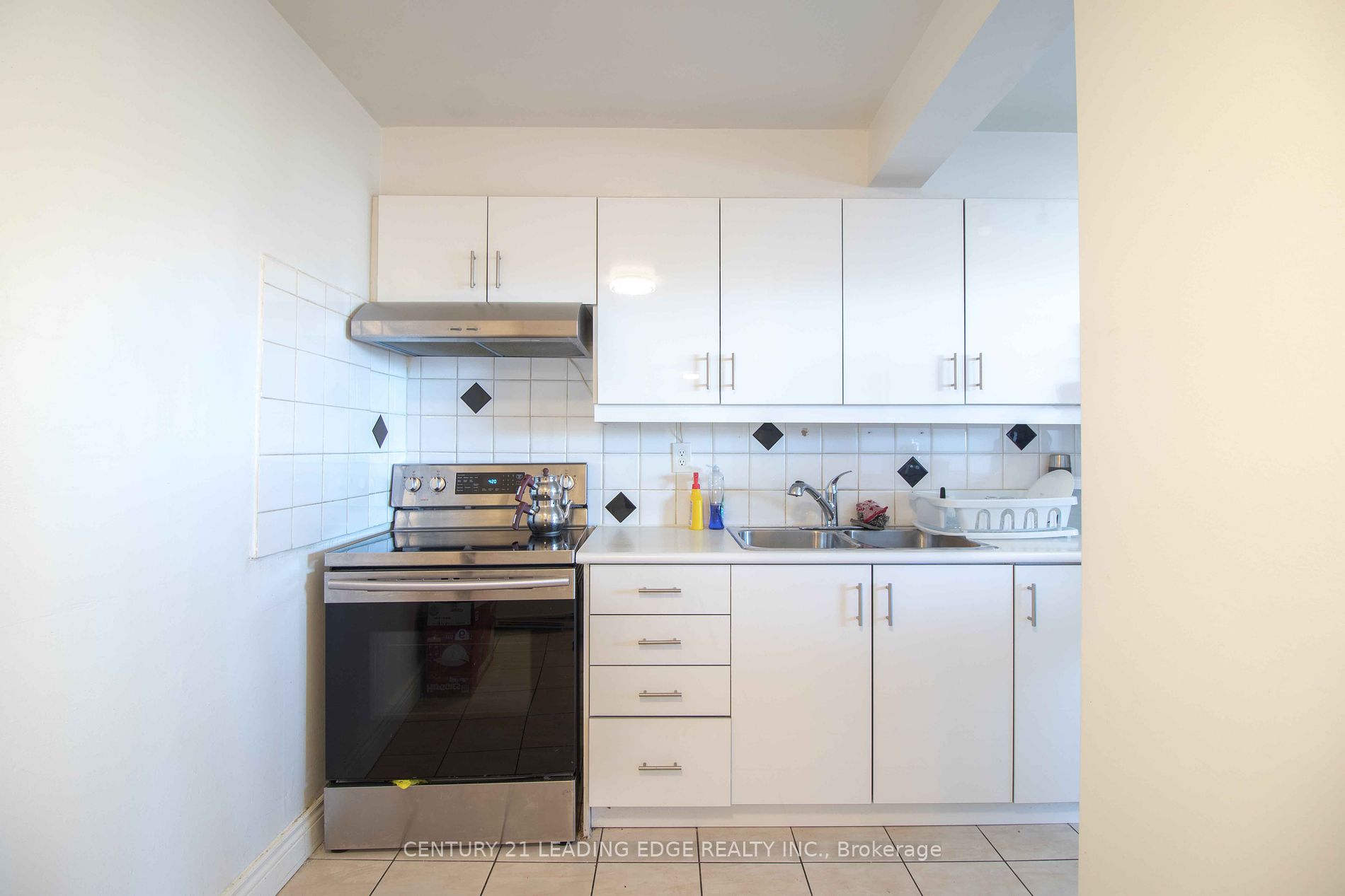 80 Grandravine Dr, #703
