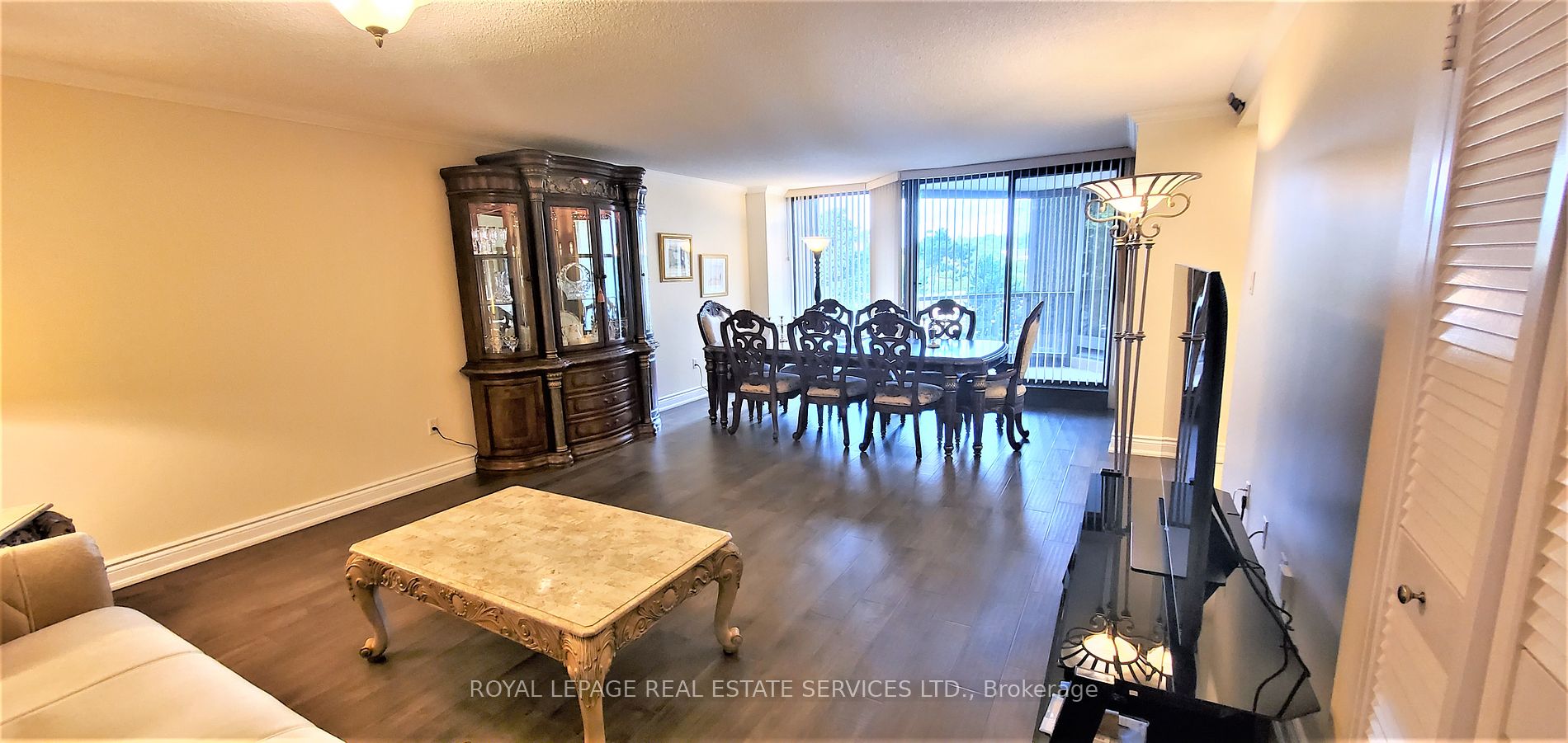 2045 Lake Shore Blvd W, #308
