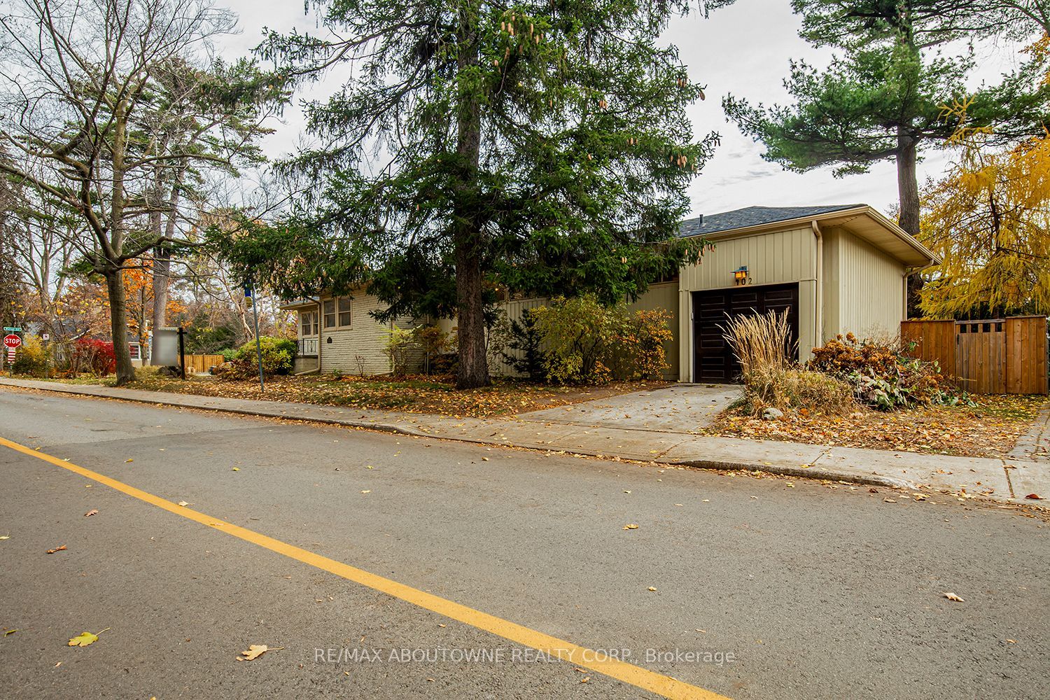 402 Macdonald Road