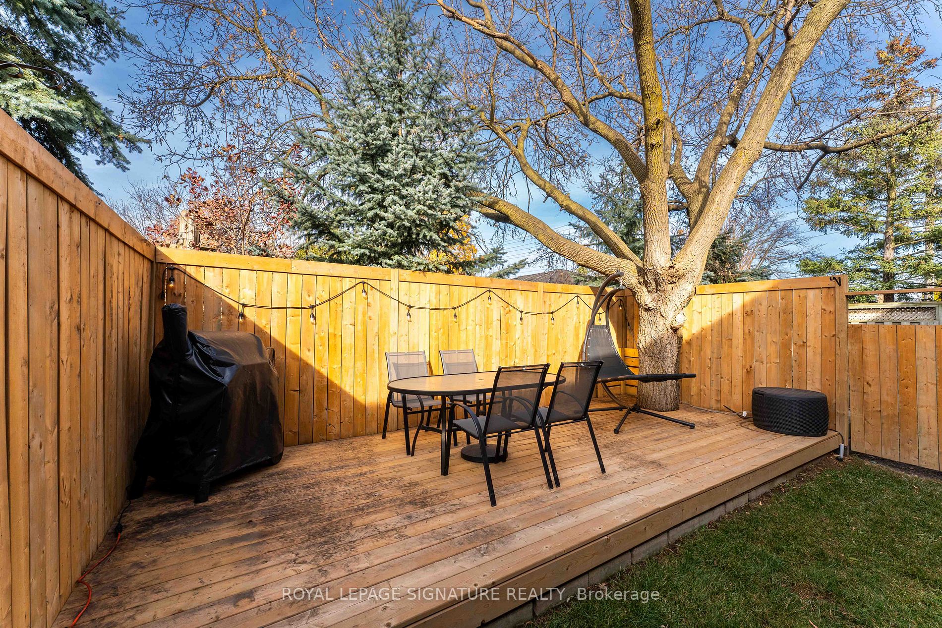 5 Dawson Crescent