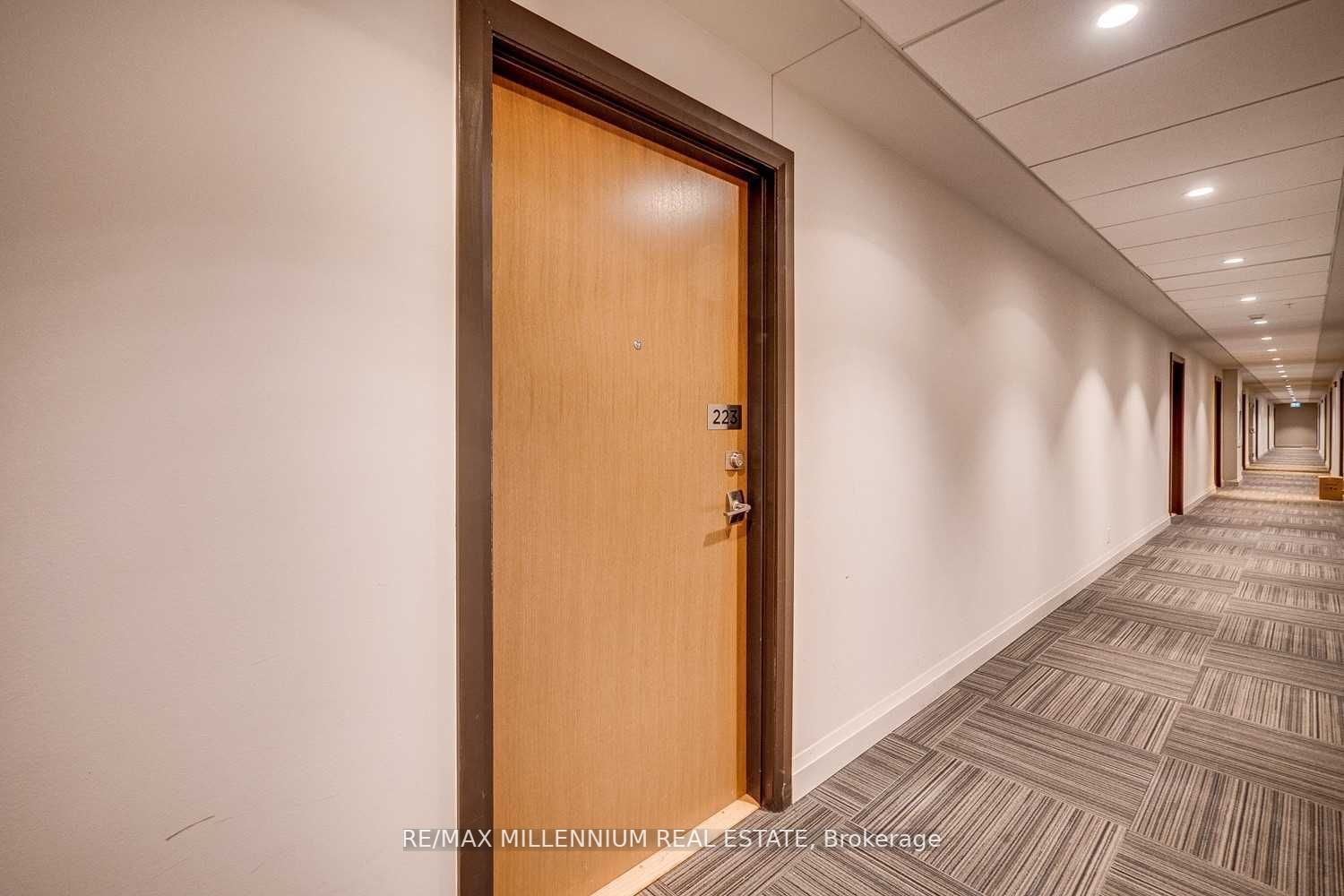 1105 Leger Way, #223