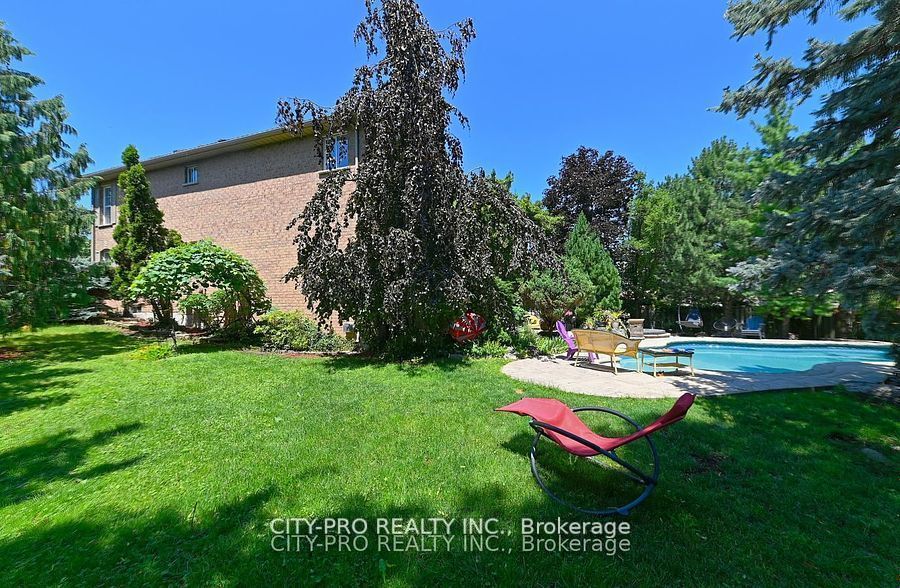 5121 Parkplace Circ