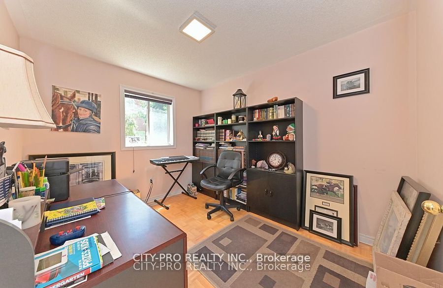 5121 Parkplace Circ