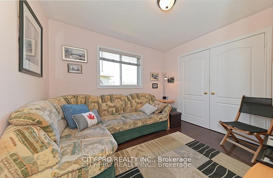 5121 Parkplace Circ