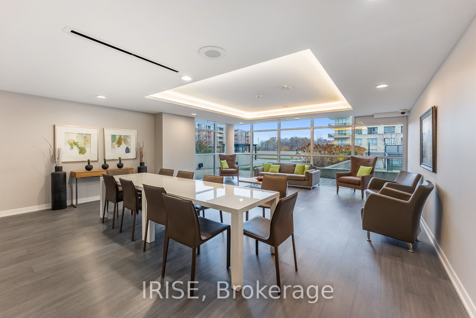 1940 Ironstone Drive, #910
