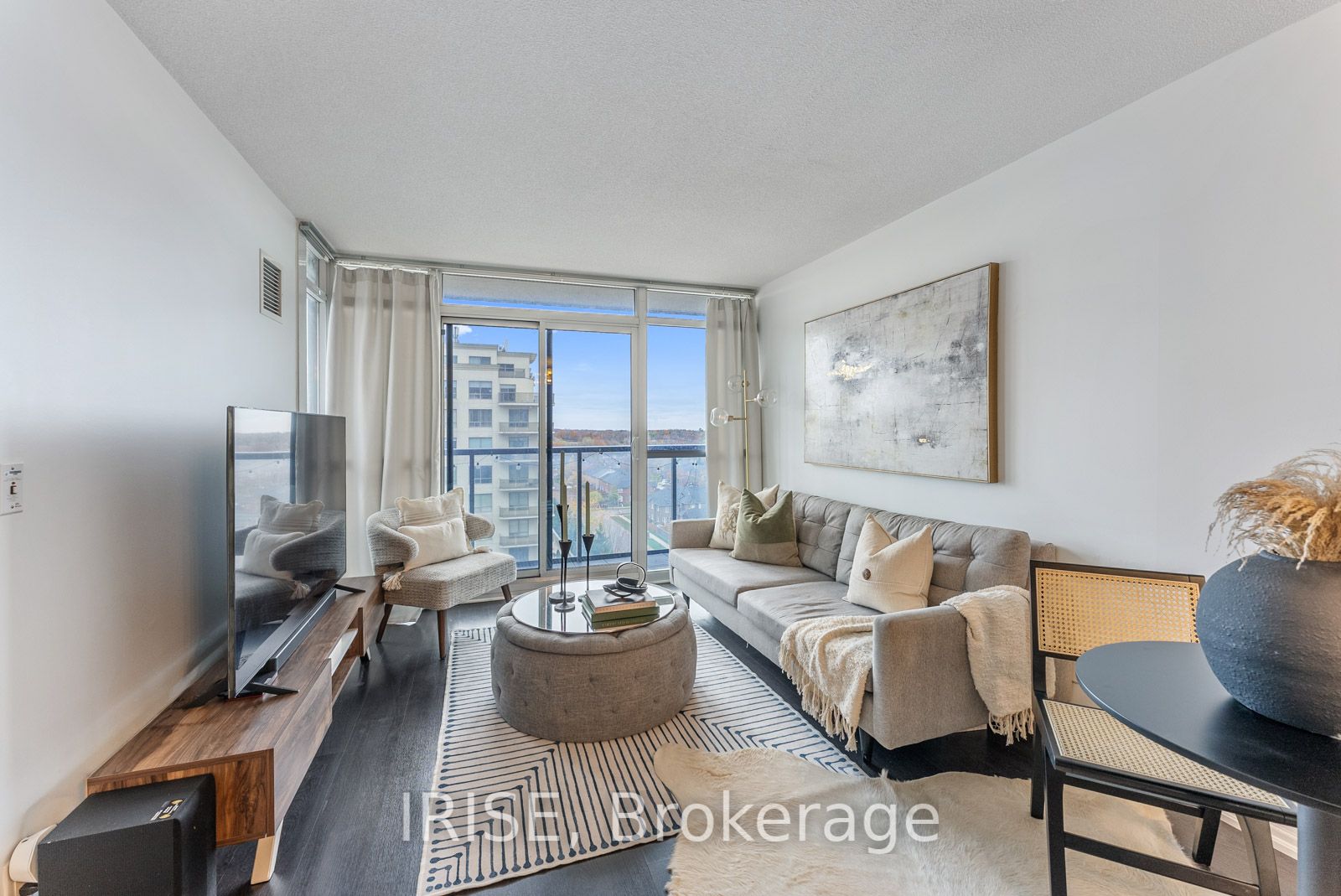 1940 Ironstone Drive, #910