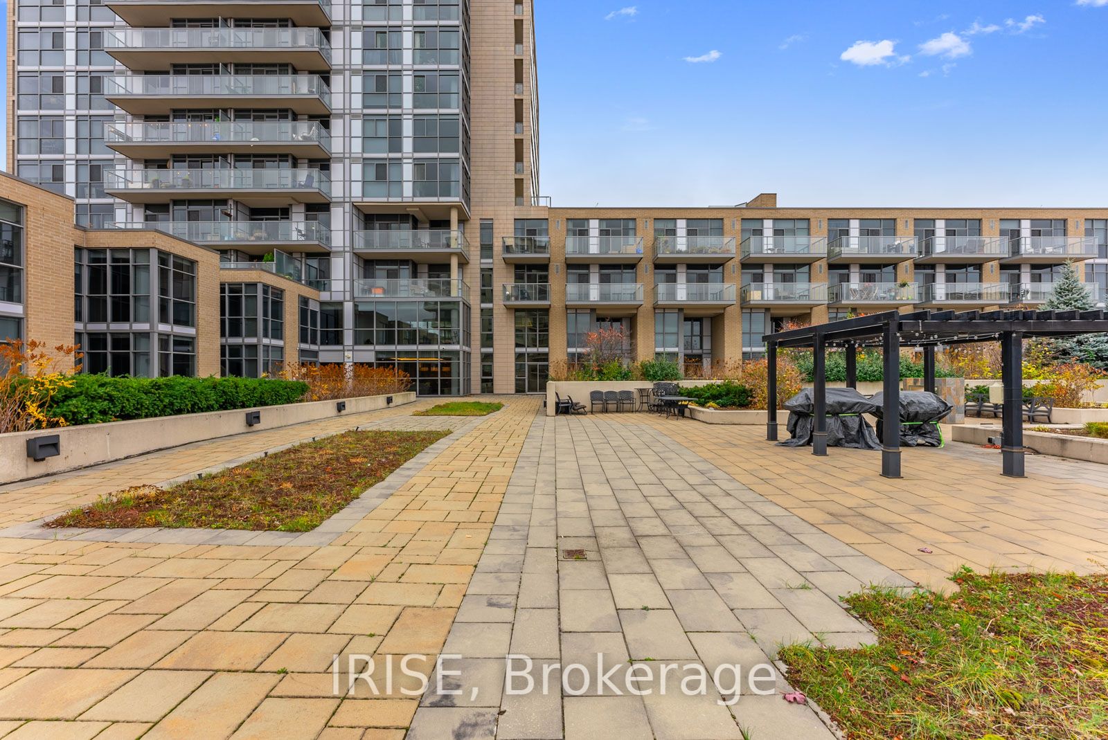 1940 Ironstone Drive, #910