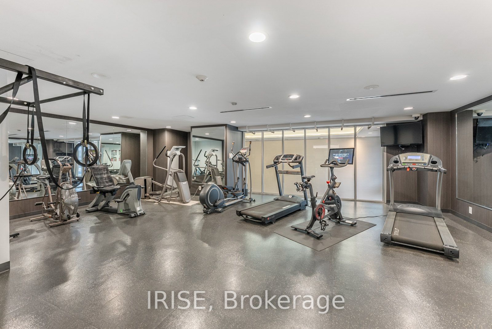 1940 Ironstone Drive, #910