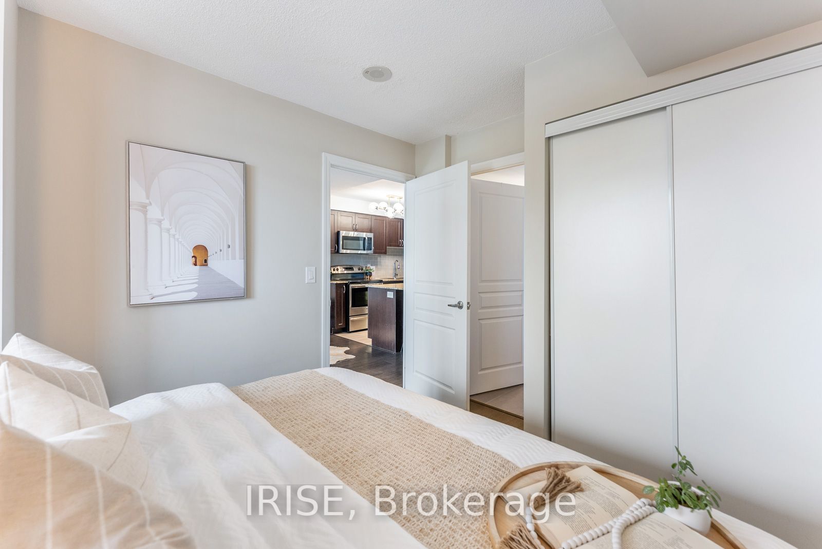 1940 Ironstone Drive, #910