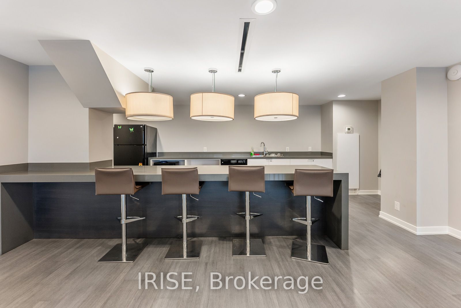 1940 Ironstone Drive, #910