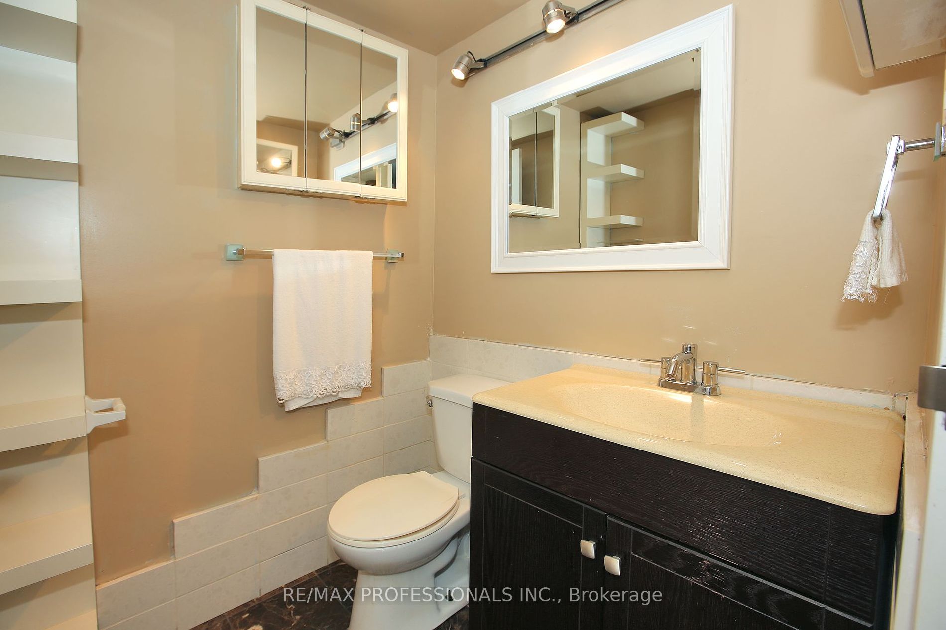 236 Albion Rd, #211