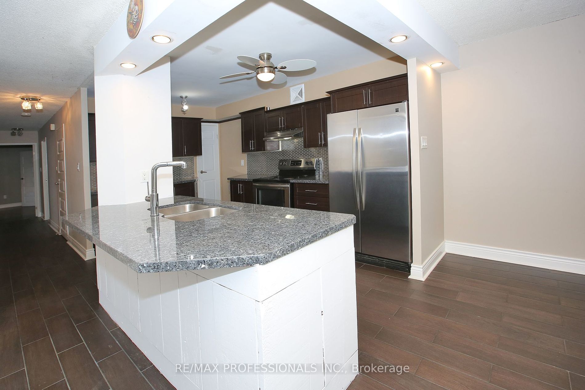 236 Albion Rd, #211