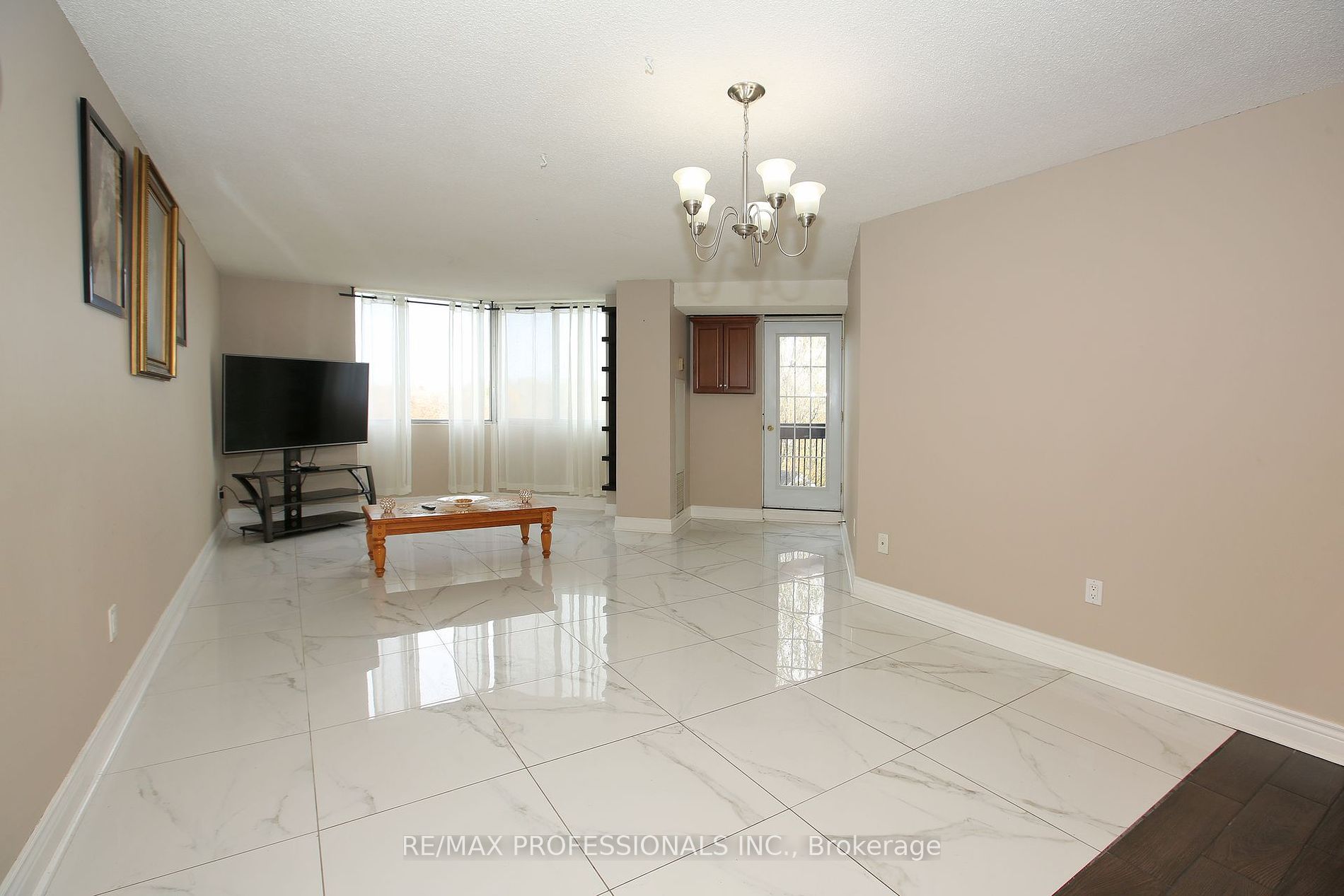 236 Albion Rd, #211