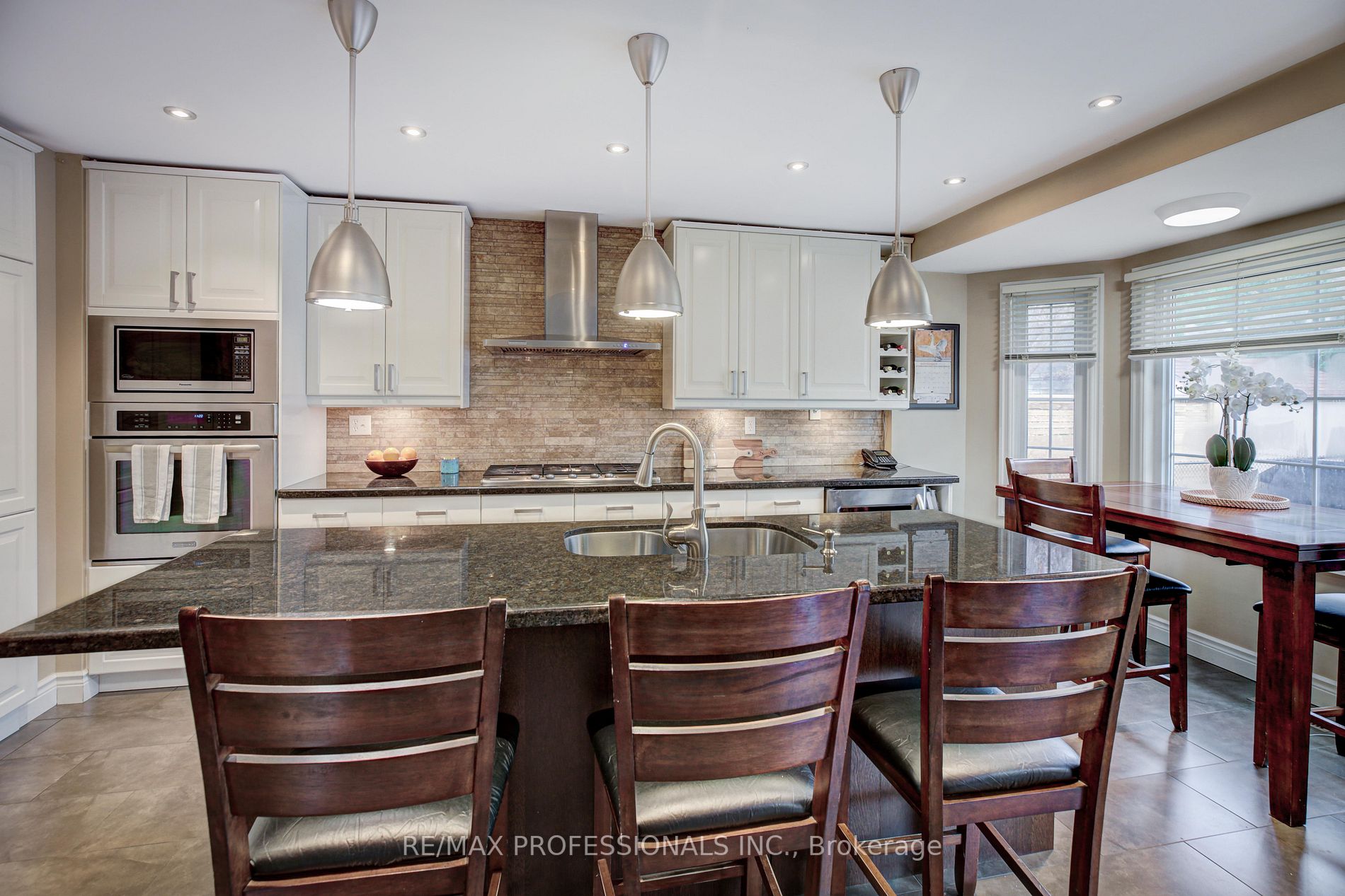 50 Killarney Crt
