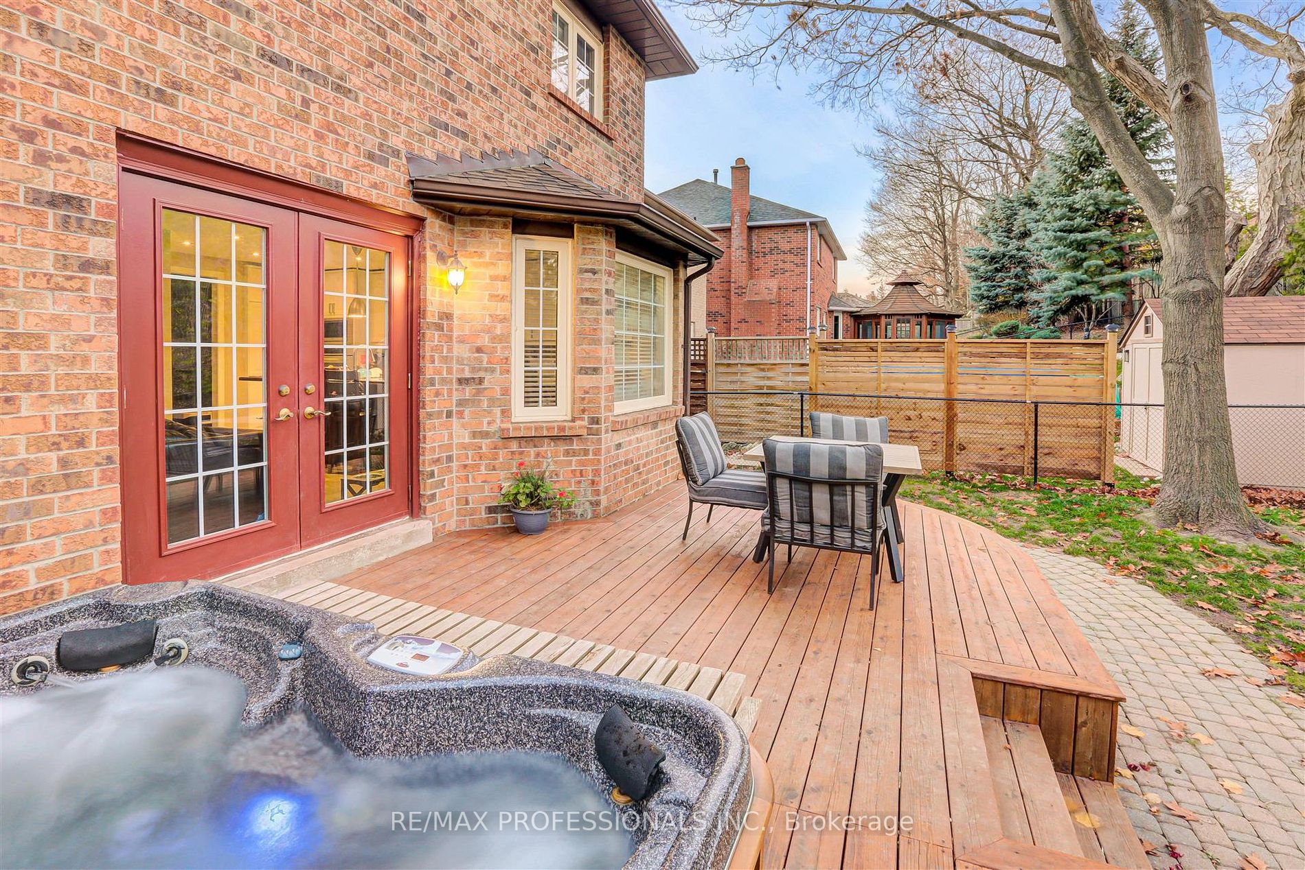 50 Killarney Crt