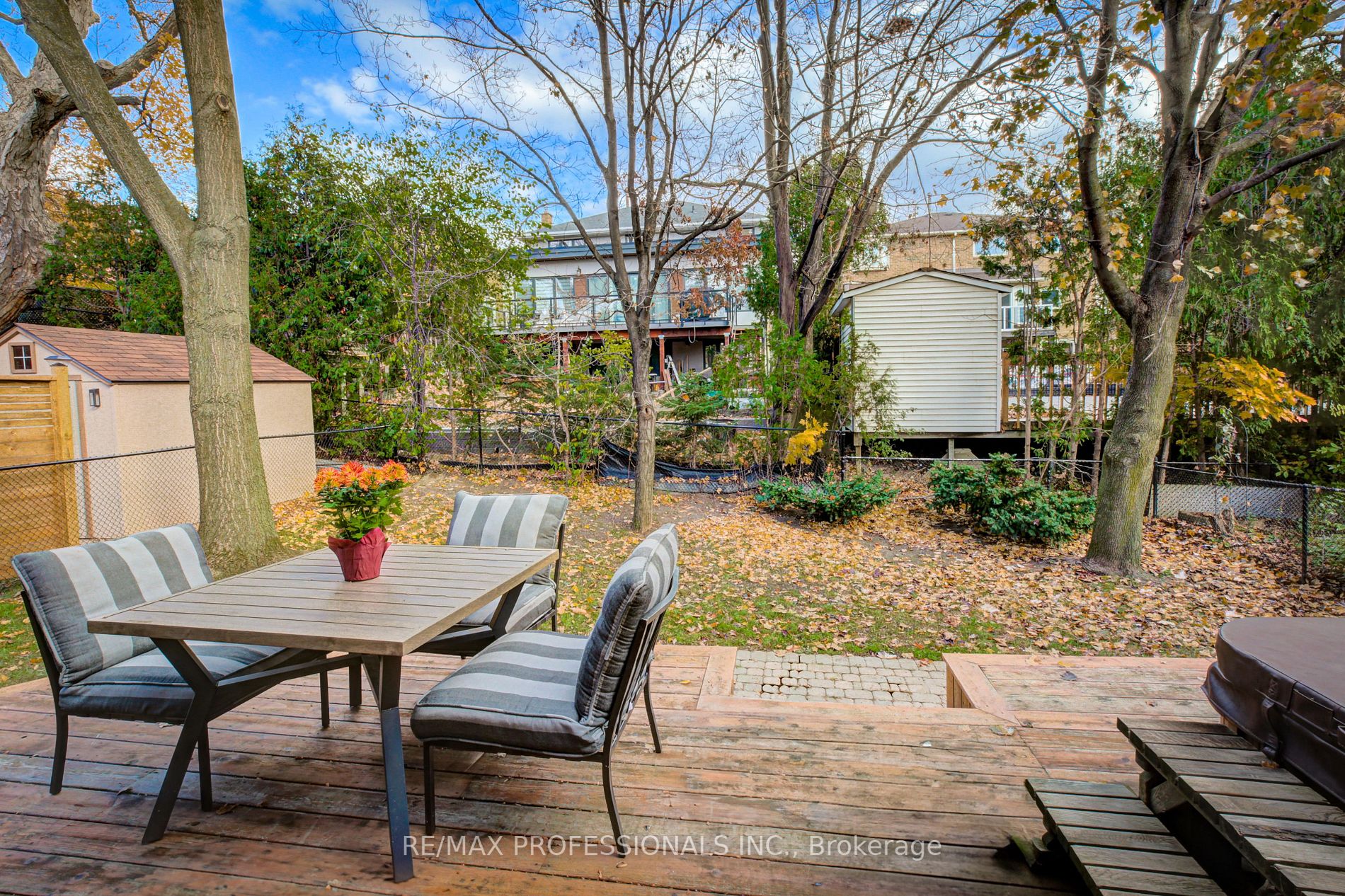 50 Killarney Crt