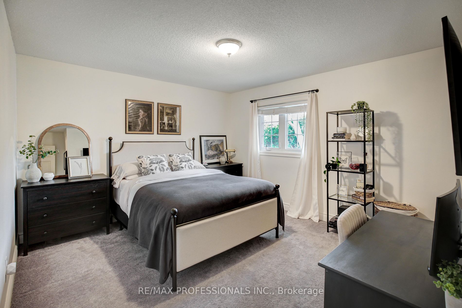 50 Killarney Crt