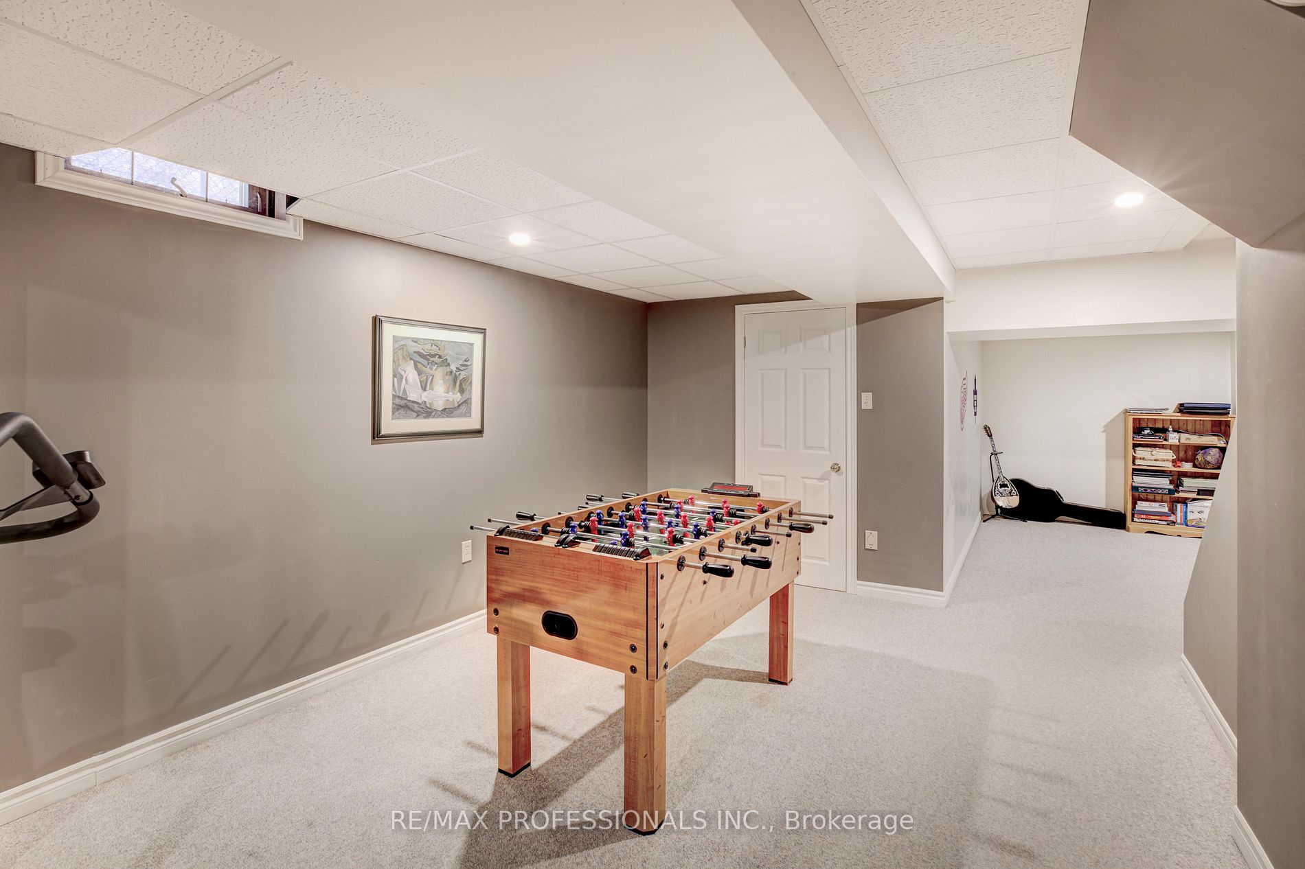 50 Killarney Crt